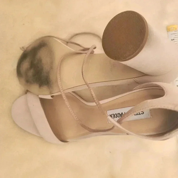 Steve Madden Neutral Heel Sandal - Picture 6 of 7